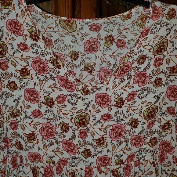 SHEIN Women's Floral Print Peplum Top - Picture 3 of 8